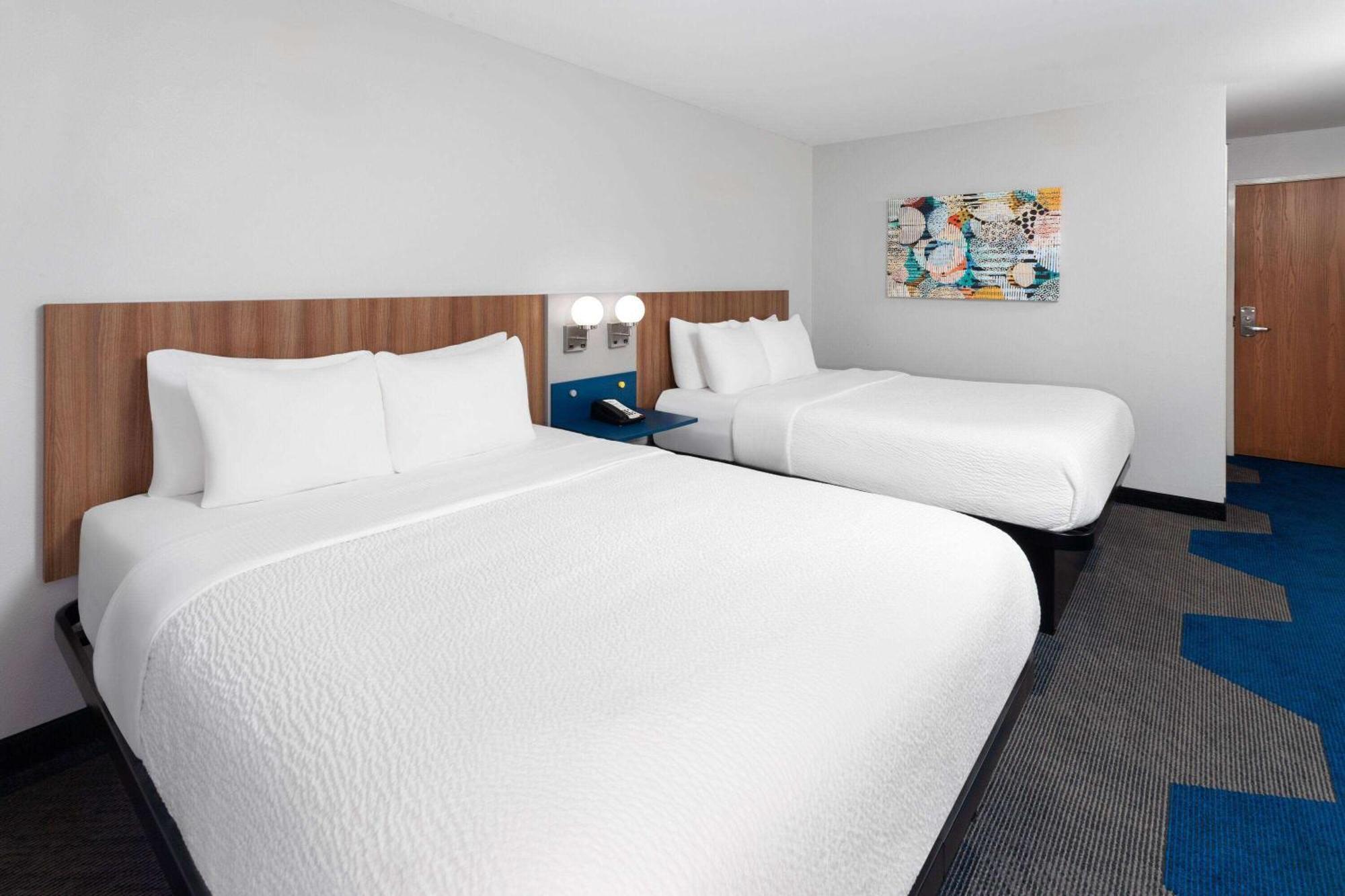 Microtel Inn By Wyndham Janesville Eksteriør bilde